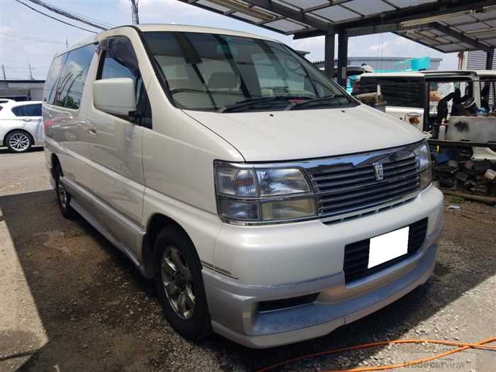 2000 Nissan Elgrand