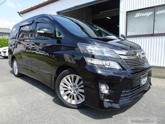 2013 Toyota Vellfire