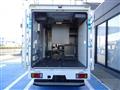 2010 Isuzu Elf Truck