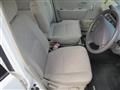 2005 Nissan Otti