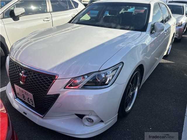 2013 Toyota Crown