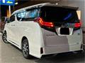 2015 Toyota Alphard Hybrid