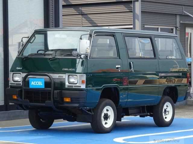 1985 Mitsubishi Delica Starwagon