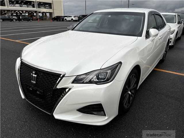 2015 Toyota Crown