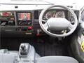 2010 Isuzu Elf Truck