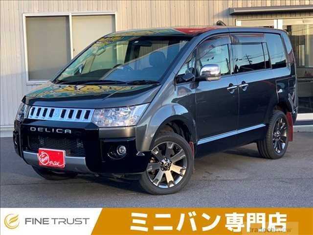 2018 Mitsubishi Delica D5