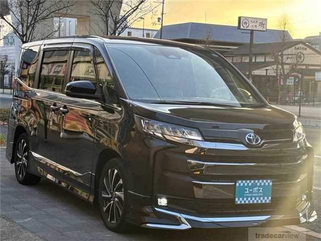 2022 Toyota Noah