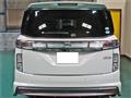 2016 Nissan Elgrand