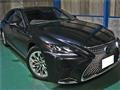 2017 Lexus LS