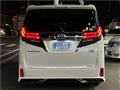 2015 Toyota Alphard Hybrid