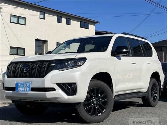 2023 Toyota Land Cruiser Prado