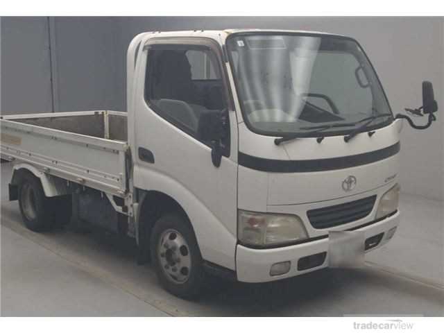 2004 Toyota Dyna Truck