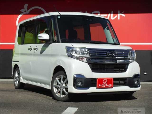 2017 Daihatsu Tanto Custom