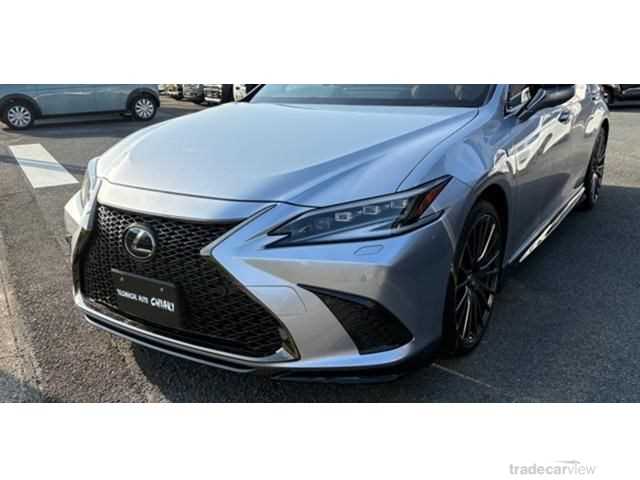 2023 Lexus ES