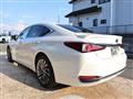 2023 Lexus ES