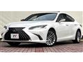 2022 Lexus ES