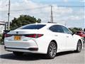 2019 Lexus ES