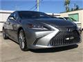 2019 Lexus ES