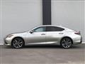 2019 Lexus ES