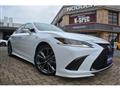 2019 Lexus ES