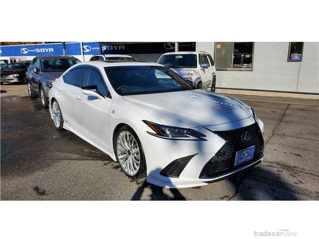 2019 Lexus ES