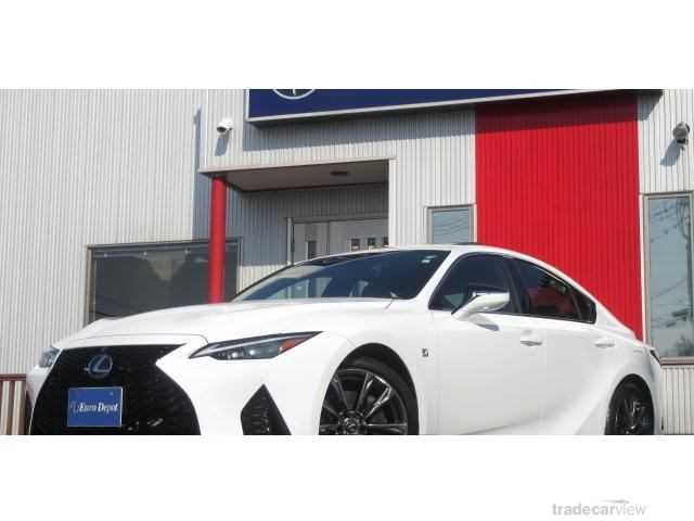 2023 Lexus IS