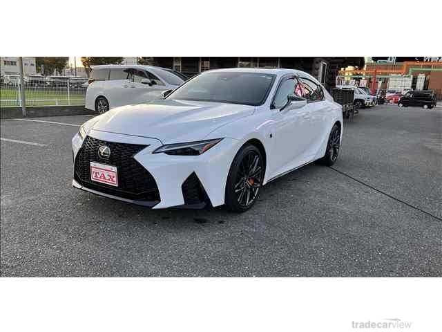 2023 Lexus IS