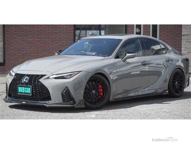 2023 Lexus IS