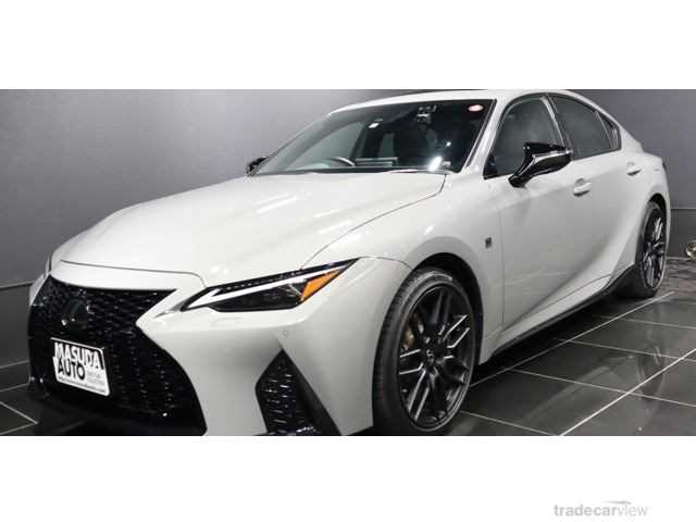 2022 Lexus IS