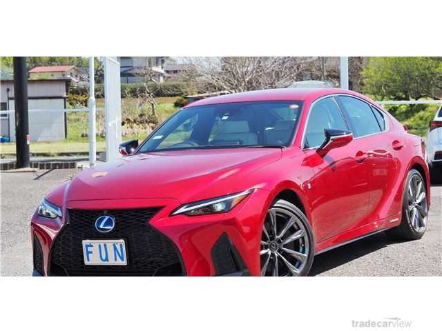 2021 Lexus IS