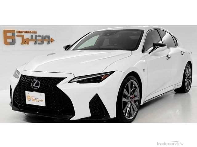 2021 Lexus IS