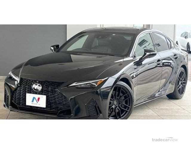 2021 Lexus IS