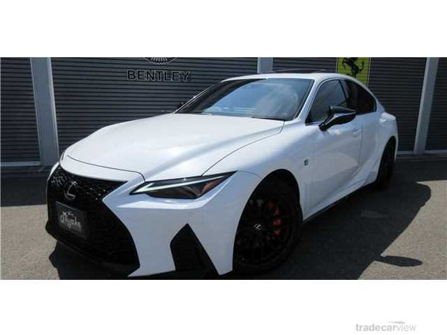 2021 Lexus IS