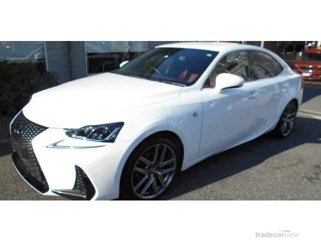 2020 Lexus IS