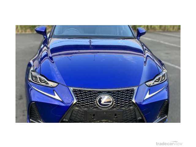 2020 Lexus IS