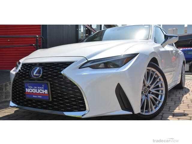 2020 Lexus IS