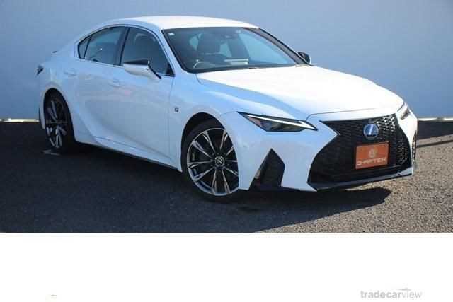 2020 Lexus IS