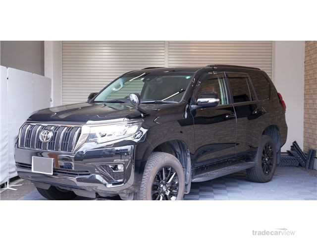 2022 Toyota Land Cruiser Prado