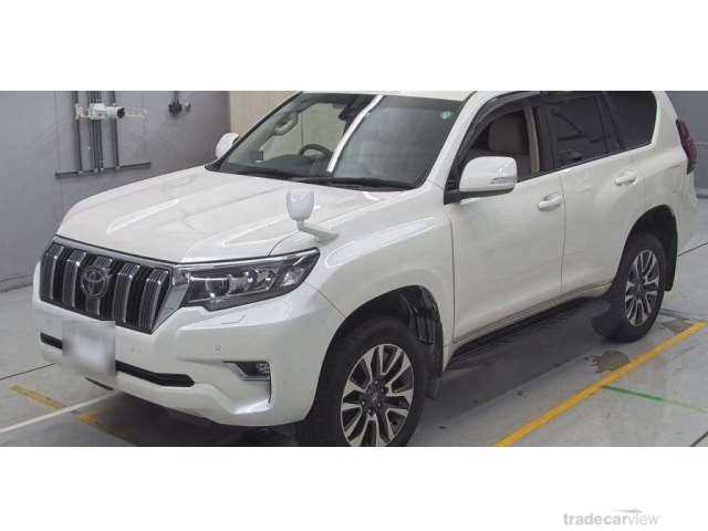 2022 Toyota Land Cruiser Prado