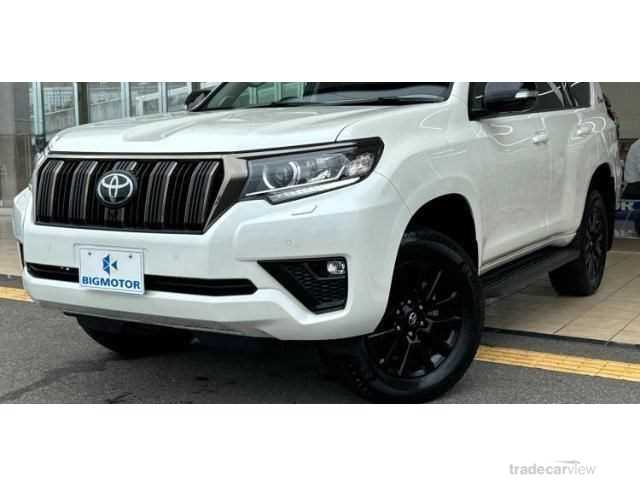 2022 Toyota Land Cruiser Prado