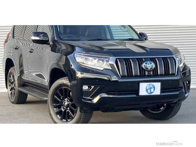 2022 Toyota Land Cruiser Prado