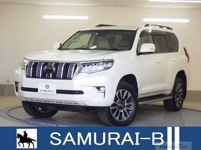 2022 Toyota Land Cruiser Prado