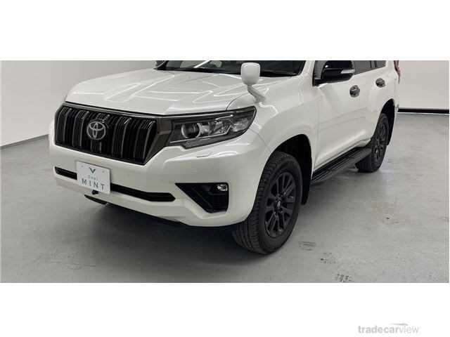 2022 Toyota Land Cruiser Prado