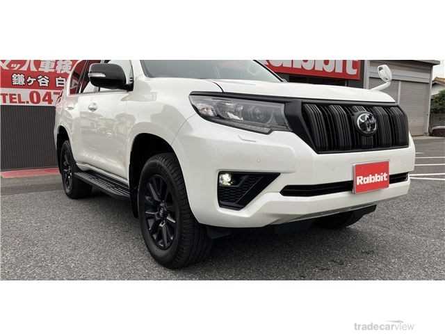 2022 Toyota Land Cruiser Prado