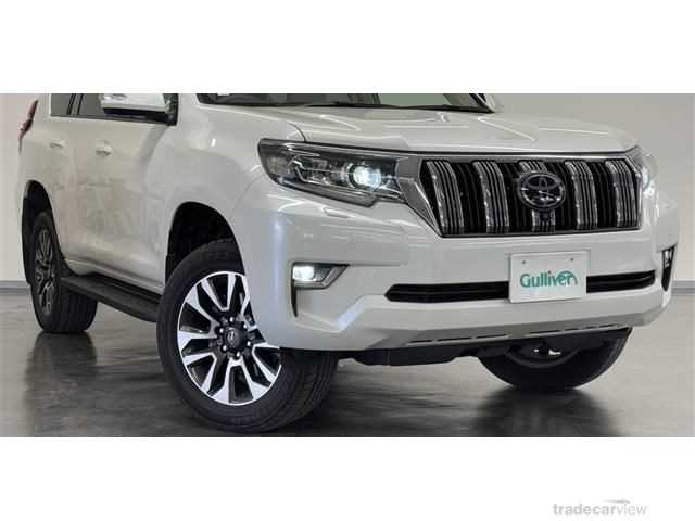 2022 Toyota Land Cruiser Prado