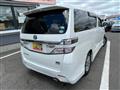 2012 Toyota Vellfire