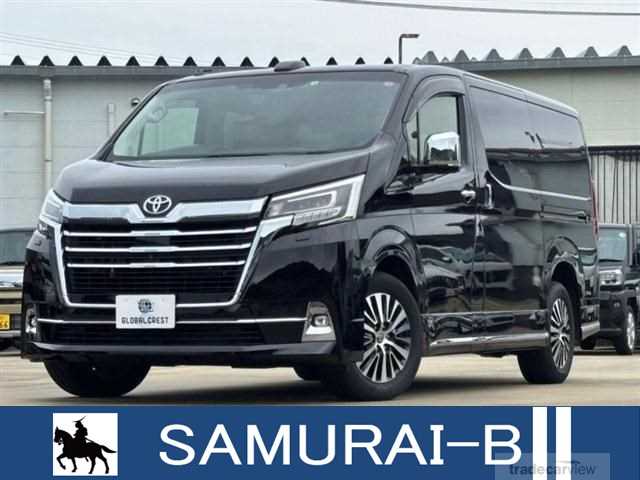 2022 Toyota Grand Hiace