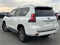 2018 Toyota Land Cruiser Prado