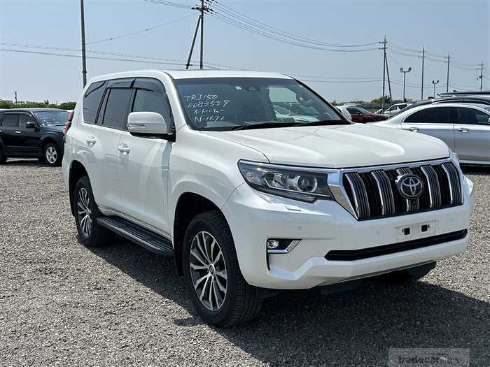 2018 Toyota Land Cruiser Prado