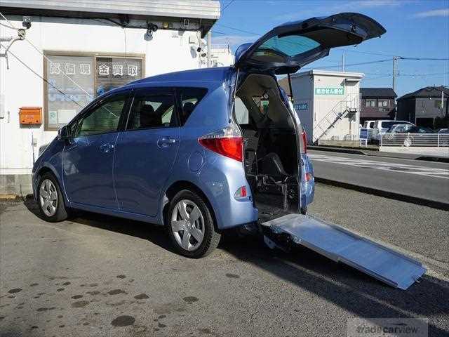 2012 Toyota Ractis